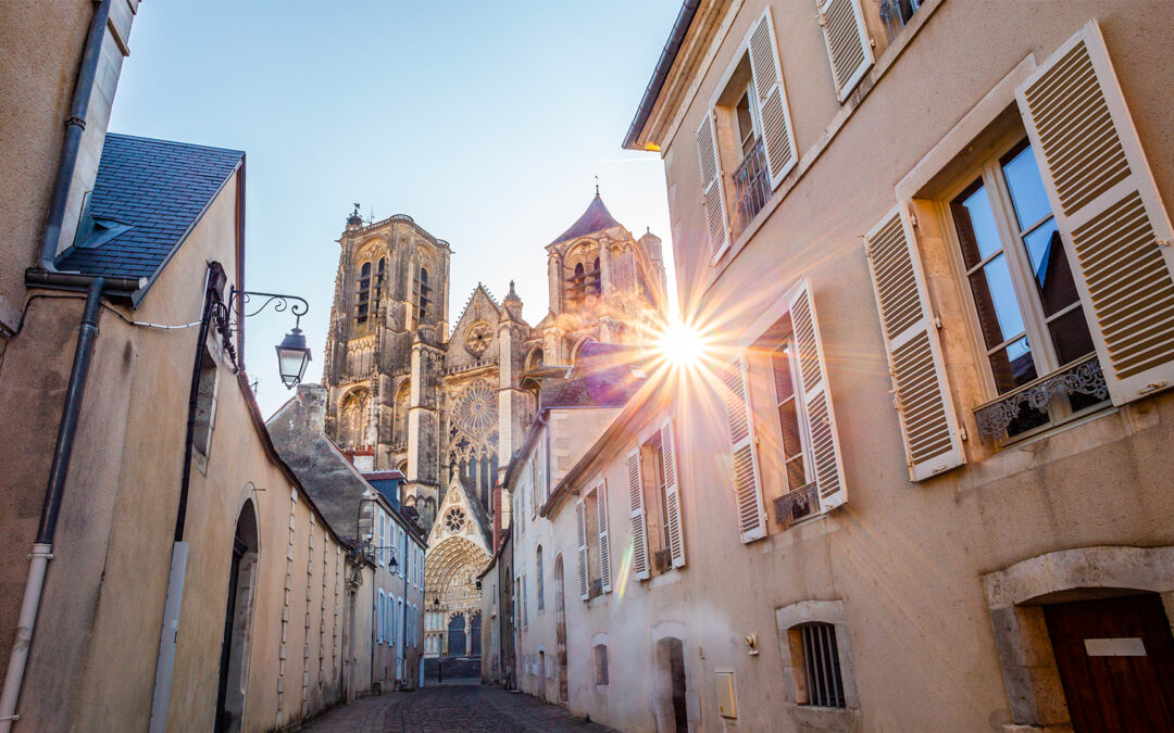 Top 5 des activités incontournables à Bourges pour une escapade réussie