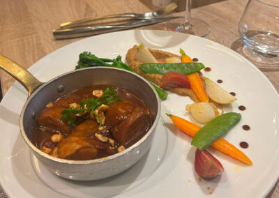 Restaurant La Suite à Bourges - Ris de veau braisé au banyuls, Purée de choux fleurs brûlée
